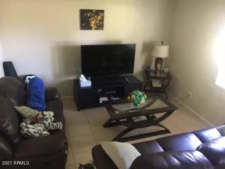 Photo #4: 6202297 Listing