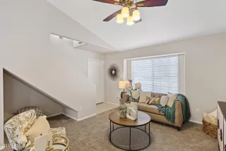 Photo #3: 6202363 Listing