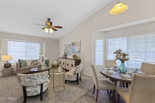 Photo #5: 6202363 Listing