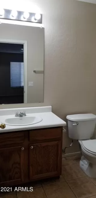 Photo #5: 6202458 Listing