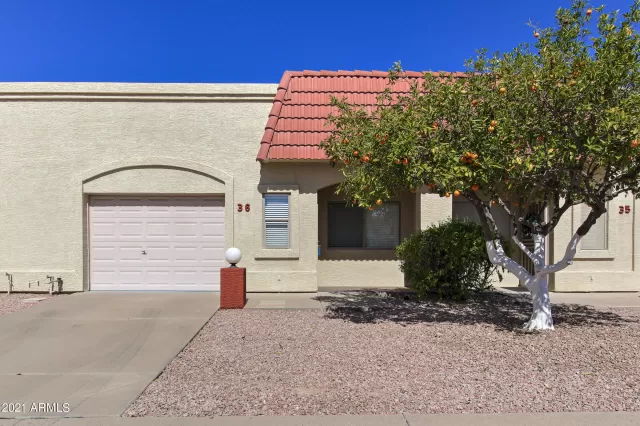 MLS: 6202485 Condo For Sale