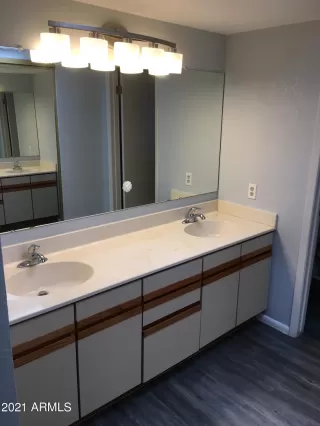 Photo #5: 6202584 Listing