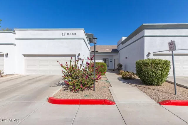 MLS: 6202655 Condo For Sale