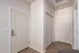 Photo #3: 6202655 Listing