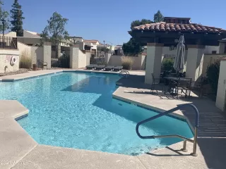 Photo #2: 6202709 Listing