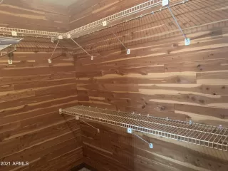 Photo #6: 6202709 Listing