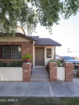 Photo #1: 6202801 Listing 