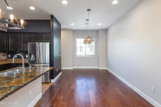 Photo #3: 6202961 Listing