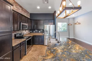 Photo #6: 6202961 Listing