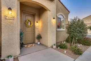 Photo #6: 6203109 Listing