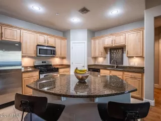 Photo #6: 6203254 Listing 