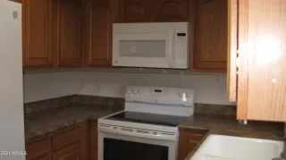 Photo #3: 6203516 Listing