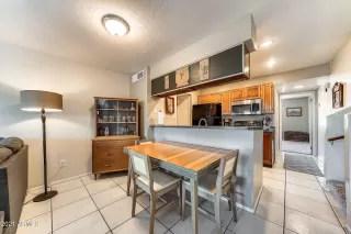 Photo #3: 6203540 Listing 