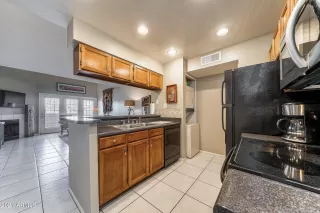 Photo #4: 6203540 Listing 