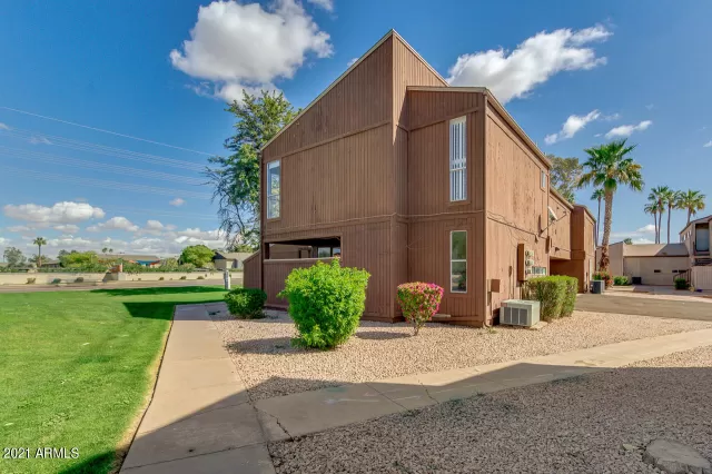 MLS: 6203847 Condo For Sale