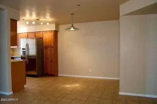 Photo #5: 6203882 Listing