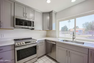 Photo #5: 6203958 Listing