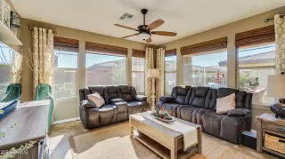 Photo #6: 6204088 Listing