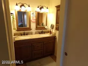 Photo #6: 6204147 Listing