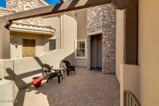 Photo #3: 6204391 Listing