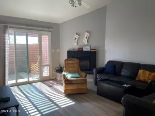 Photo #5: 6204393 Listing