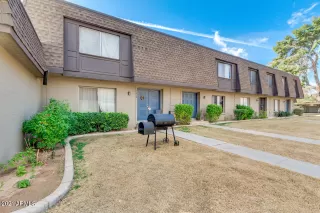 Photo #2: 6204445 Listing 