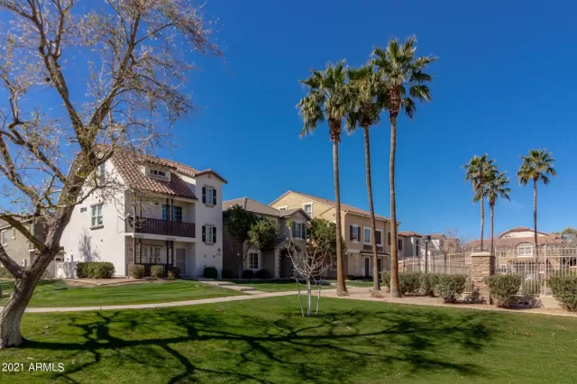 MLS: 6204570 Condo For Sale