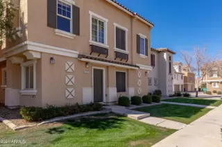 Photo #2: 6204570 Listing