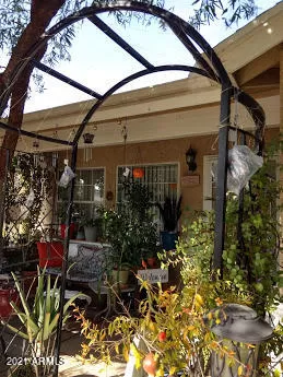 Photo #3: 6204602 Listing