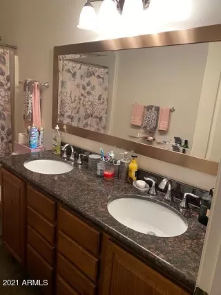 Photo #5: 6204805 Listing