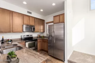 Photo #4: 6205009 Listing