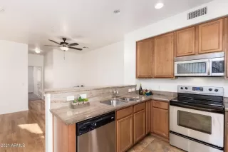 Photo #5: 6205009 Listing