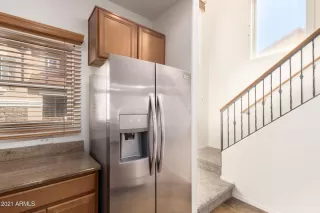 Photo #6: 6205009 Listing