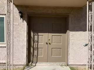 Photo #2: 6205076 Listing