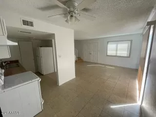 Photo #6: 6205076 Listing