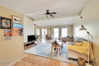 Photo #2: 6205252 Listing