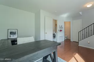 Photo #4: 6205587 Listing