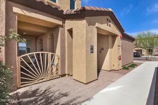 Photo #2: 6205616 Listing