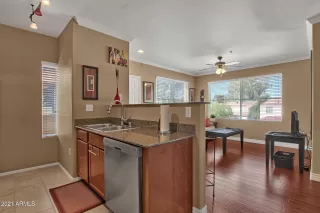 Photo #5: 6205627 Listing 