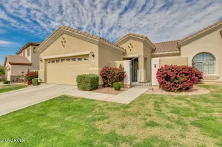 Photo #6: 6205647 Listing