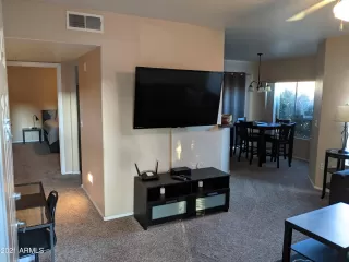 Photo #3: 6205655 Listing