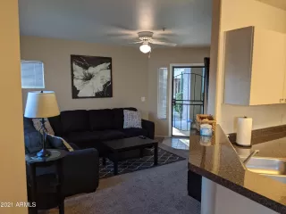 Photo #5: 6205655 Listing