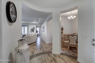 Photo #6: 6205683 Listing