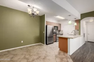 Photo #4: 6205759 Listing