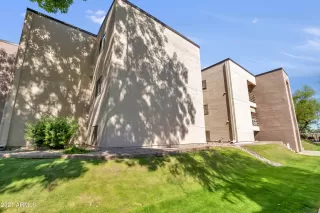 Photo #3: 6205956 Listing 