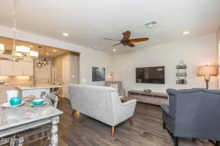 Photo #3: 6205996 Listing 