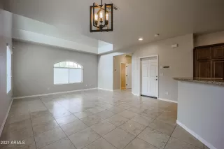 Photo #2: 6206037 Listing 