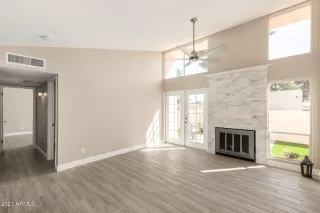 Photo #5: 6206431 Listing