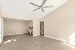 Photo #6: 6206431 Listing