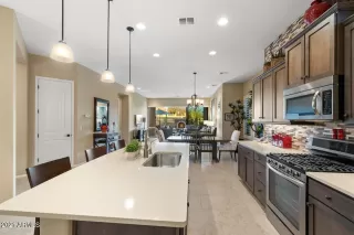 Photo #4: 6206583 Listing 